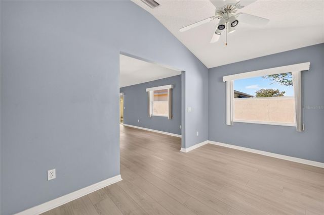 1217 SANTA CRUZ DRIVE, The Villages, FL 32162