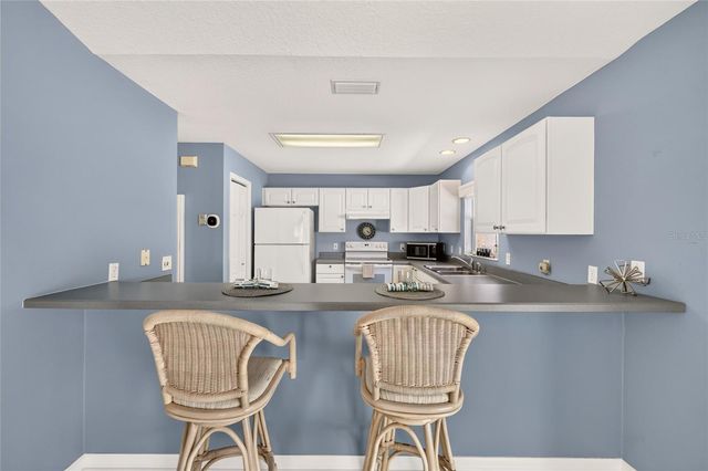 1217 SANTA CRUZ DRIVE, The Villages, FL 32162