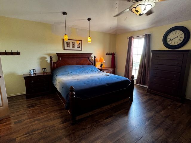 209 Cypress Point, Portland, TX 78374