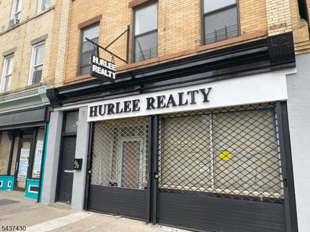 309 Martin Luther King Jr Dr, Jersey City, NJ 07305