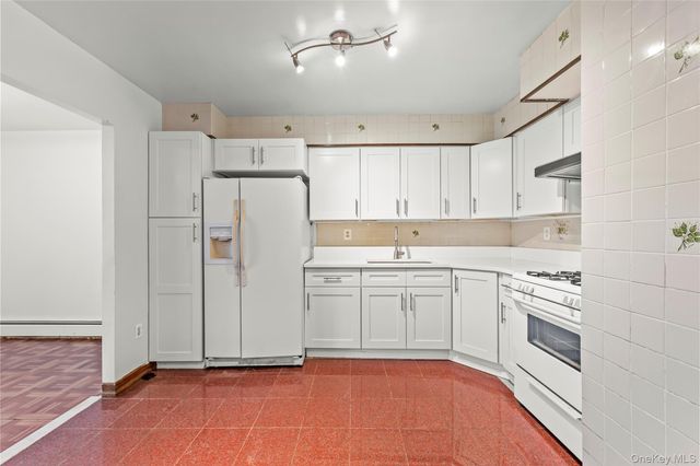 94-44 45 Avenue, Corona, NY 11373