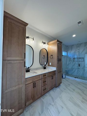 1172 Hawley Road, Blountville, TN 37617