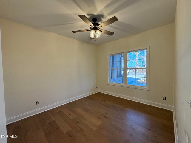 1172 Hawley Road, Blountville, TN 37617