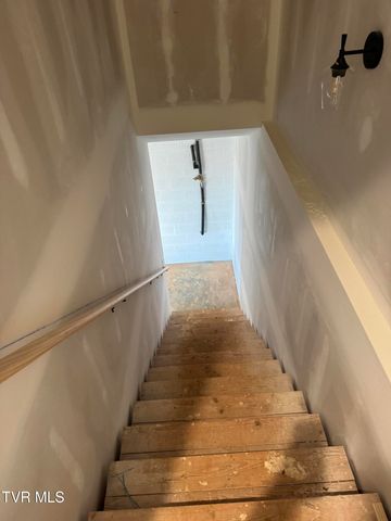 1172 Hawley Road, Blountville, TN 37617