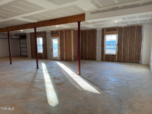 1172 Hawley Road, Blountville, TN 37617