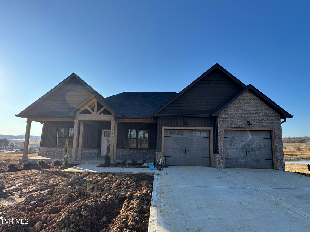 1172 Hawley Road, Blountville, TN 37617