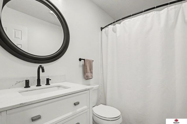 4841 Goldenrod Lane, Lincoln, NE 68512