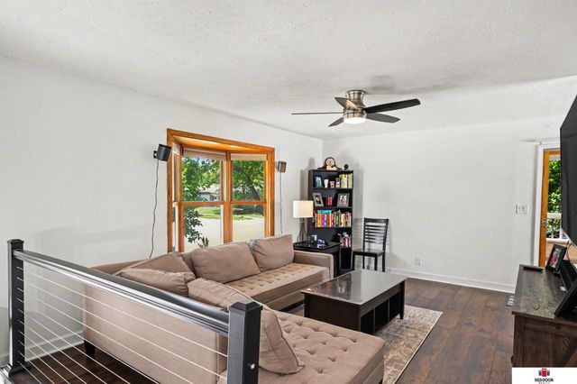 4841 Goldenrod Lane, Lincoln, NE 68512
