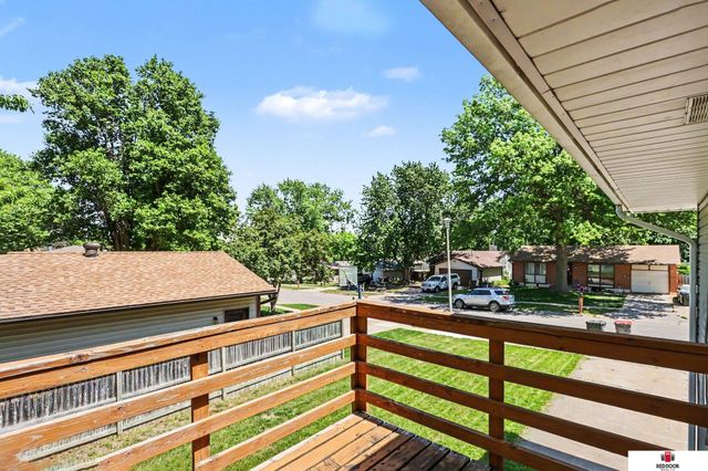 4841 Goldenrod Lane, Lincoln, NE 68512