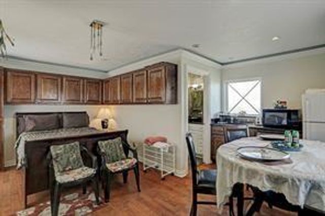 135 1st Street, Dickinson, TX 77539