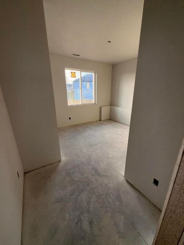 671 W Bridgewood Court, Springfield, MO 65803