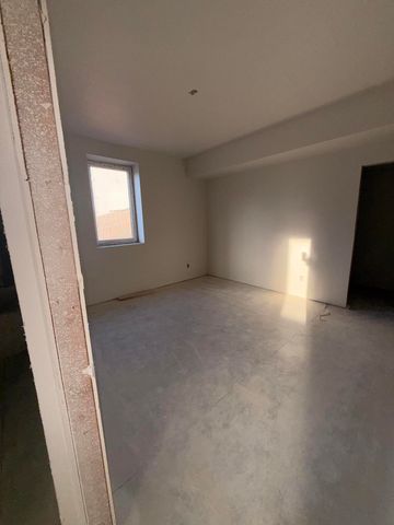 671 W Bridgewood Court, Springfield, MO 65803