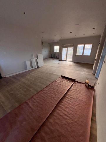 671 W Bridgewood Court, Springfield, MO 65803