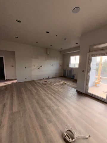 671 W Bridgewood Court, Springfield, MO 65803