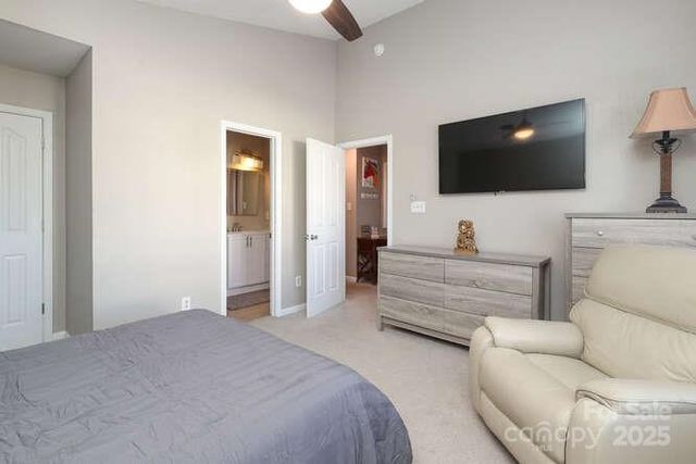 1109 Triece Lane, Charlotte, NC 28215