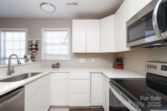 1109 Triece Lane, Charlotte, NC 28215