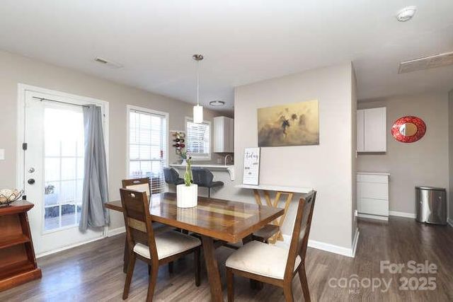 1109 Triece Lane, Charlotte, NC 28215