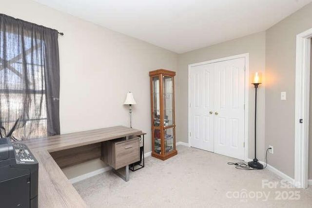 1109 Triece Lane, Charlotte, NC 28215