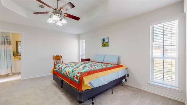 119 Oakdale Drive, Silsbee, TX 77656