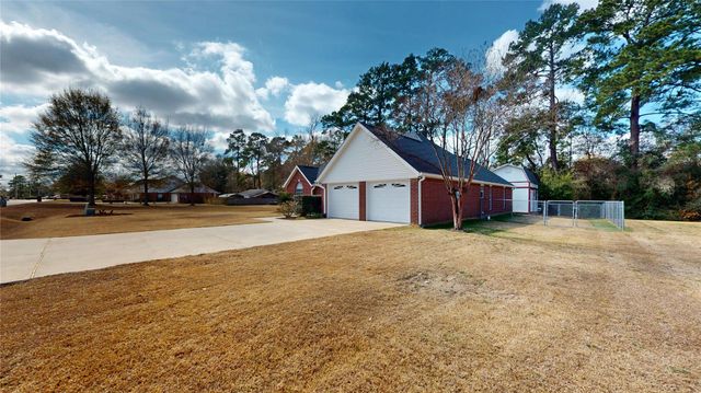 119 Oakdale Drive, Silsbee, TX 77656