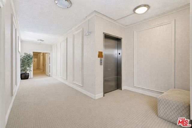 1167 Roxbury Drive 105, Los Angeles, CA 90035