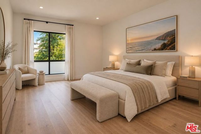 1167 Roxbury Drive 105, Los Angeles, CA 90035