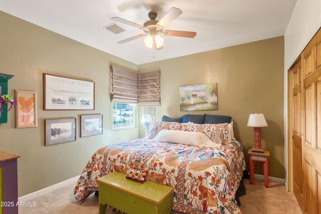 6658 E SADDLEHORN Circle, Hereford, AZ 85615