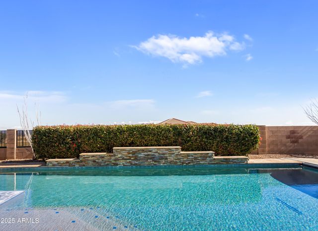 6658 E SADDLEHORN Circle, Hereford, AZ 85615