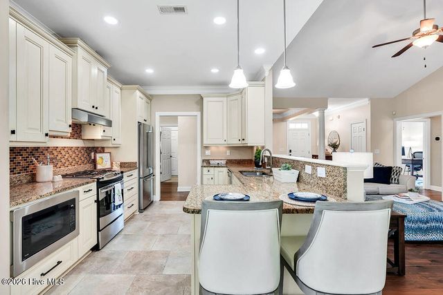 1016 Ginger Lily Way, Leland, NC 28451