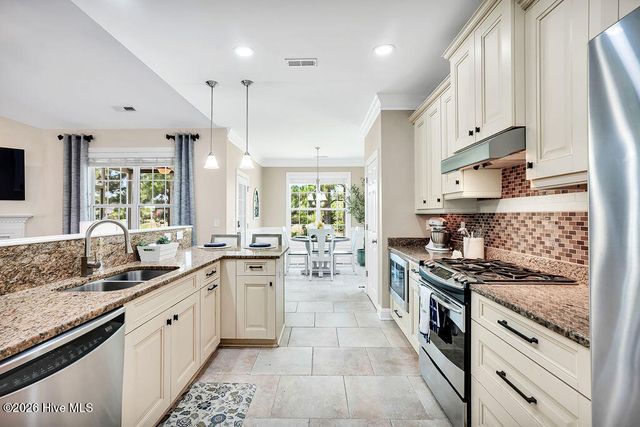 1016 Ginger Lily Way, Leland, NC 28451