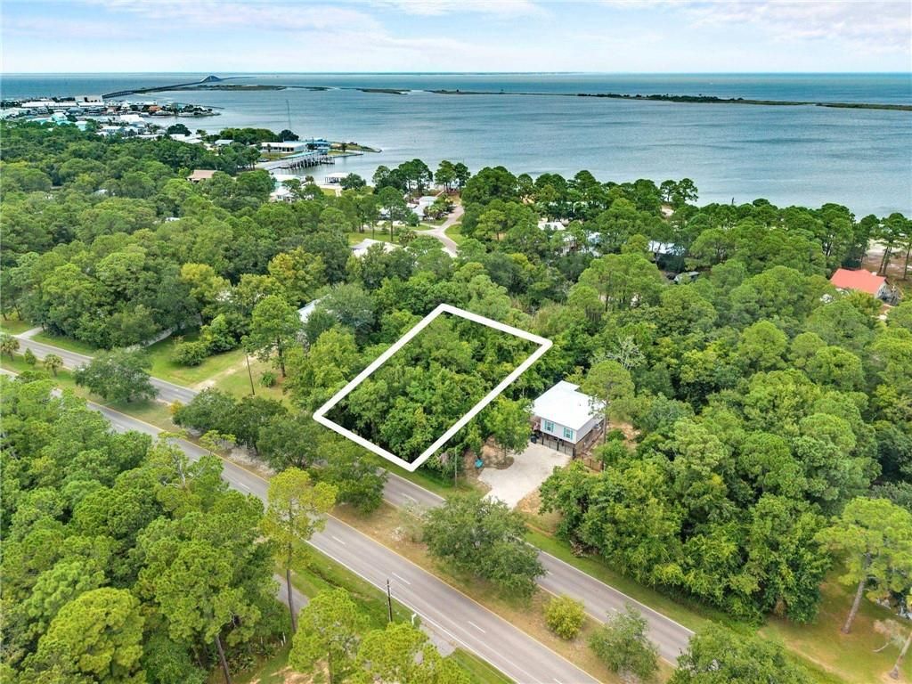 716 Bienville Boulevard, Dauphin Island, AL 36528 — exterior