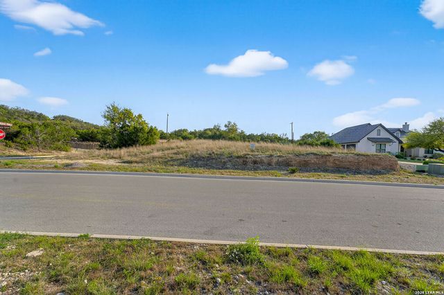 11102 Porter Springs, San Antonio, TX 78255