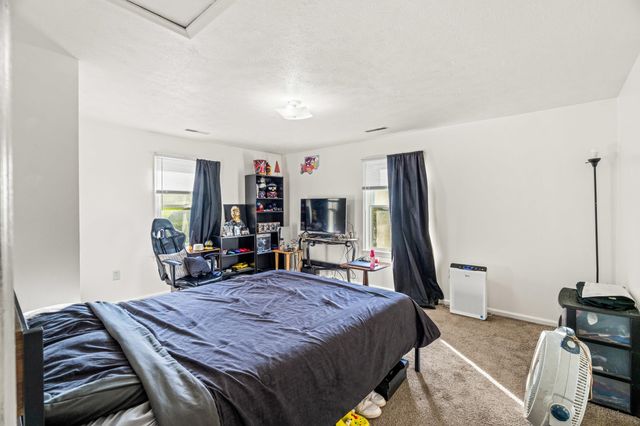 1316 E MAIN ST, Waynesboro, VA 22980