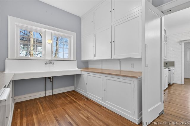 1110 S Cherokee Avenue, Bartlesville, OK 74003