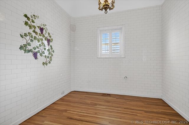 1110 S Cherokee Avenue, Bartlesville, OK 74003