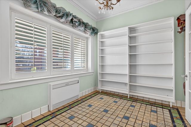 1110 S Cherokee Avenue, Bartlesville, OK 74003