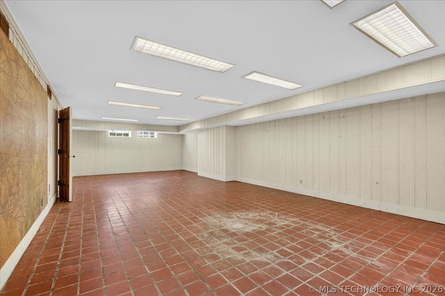 1110 S Cherokee Avenue, Bartlesville, OK 74003