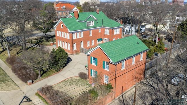 1110 S Cherokee Avenue, Bartlesville, OK 74003