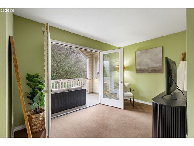 1196 Nw WEYBRIDGE Way, Beaverton, OR 97006