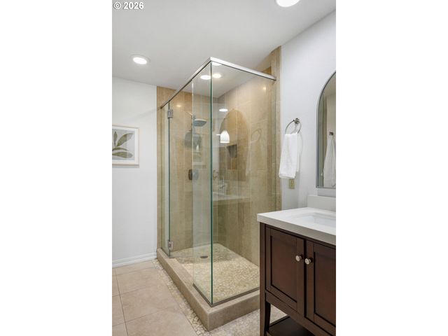 1196 Nw WEYBRIDGE Way, Beaverton, OR 97006