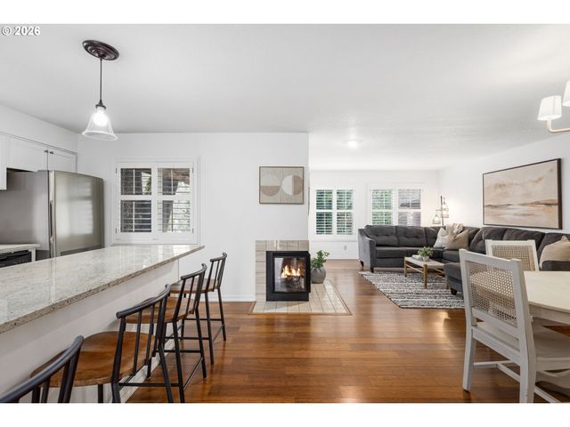 1196 Nw WEYBRIDGE Way, Beaverton, OR 97006