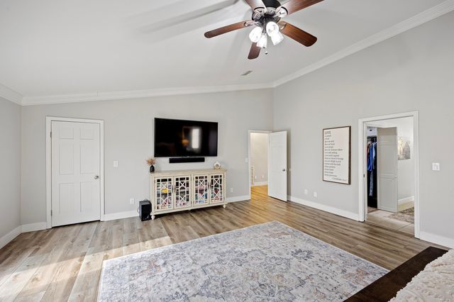 11 Bluff Drive, Russellville, AR 72802