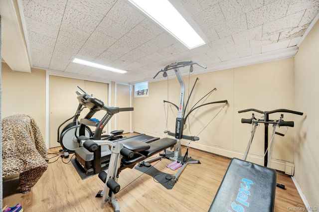 1 Stauber Drive, Plainview, NY 11803