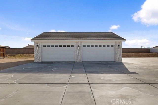 18785 Sahale, Apple Valley, CA 92307