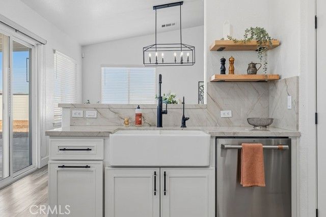 18785 Sahale, Apple Valley, CA 92307