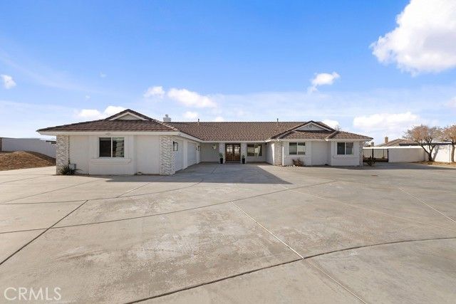 18785 Sahale, Apple Valley, CA 92307