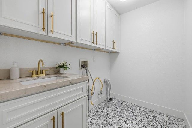 18785 Sahale, Apple Valley, CA 92307