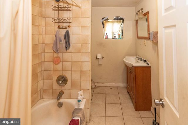 3409 GREENMOUNT AVE, Baltimore, MD 21218