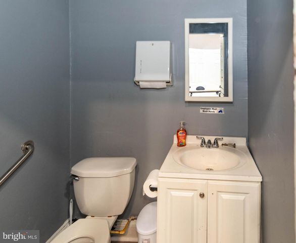 3409 GREENMOUNT AVE, Baltimore, MD 21218