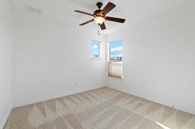 4129 Lawless ST, Austin, TX 78723